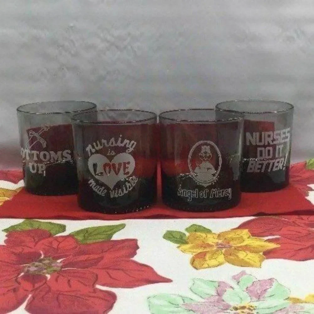 Covid Nurse Set of 4 Drinking Glasses‎